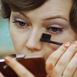 Помады и блески — это прошлый век: азиатки красят губы не так, как россиянки