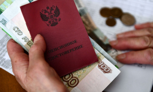 Как докупить стаж и баллы к пенсии. Стоит ли это делать?