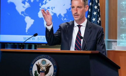В Госдепе США обещали без колебаний противостоять России из-за Украины