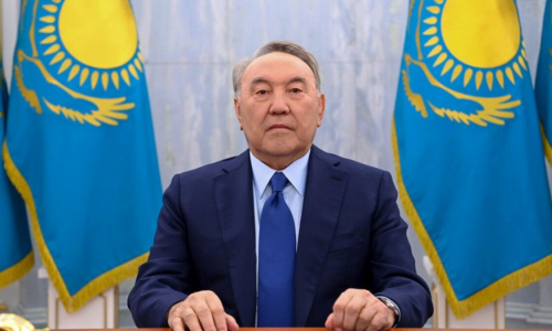 Назарбаева лишат статуса и привилегий Елбасы - спикер мажилиса