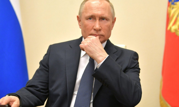 Путин поручил проиндексировать пенсии на 8,6%